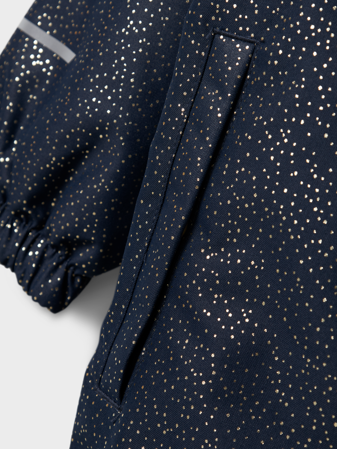 model_shot-detail